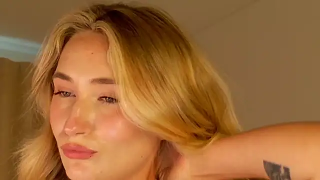bella__rose webcam