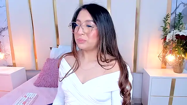 KamilaVegga webcam