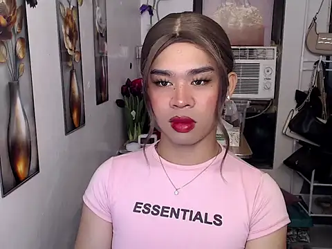 Horny_HoneyX webcam