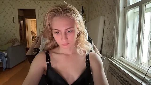 LisaBam webcam