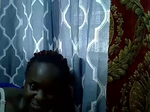 kaya_bear webcam