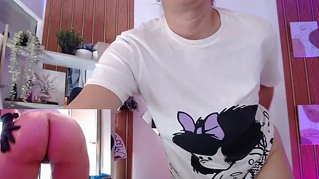 milfsecret69 webcam