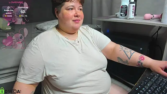 Sew_Sunny webcam