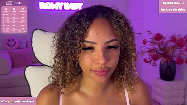 RomyIndyXXX webcam