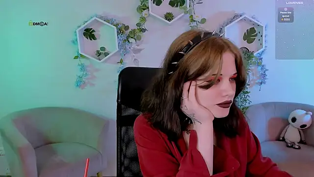 nikki_kiss_ webcam