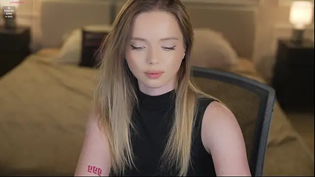Cassy-Celestial_ webcam