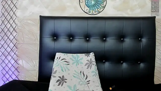Scarlett_1007 webcam