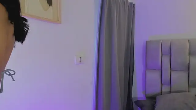 Chloe_Morgans webcam
