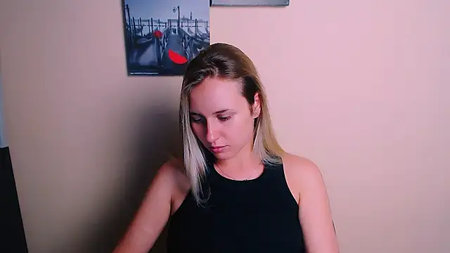 _Nicole_new webcam