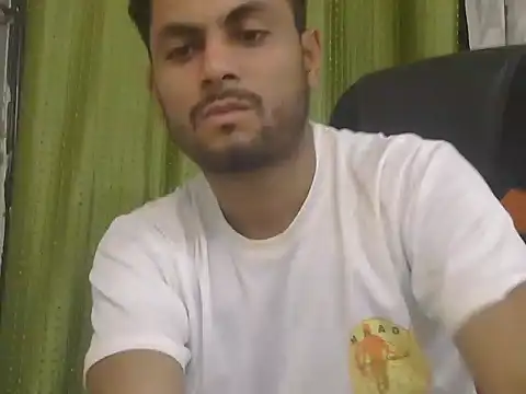 Stubborndesiboy webcam