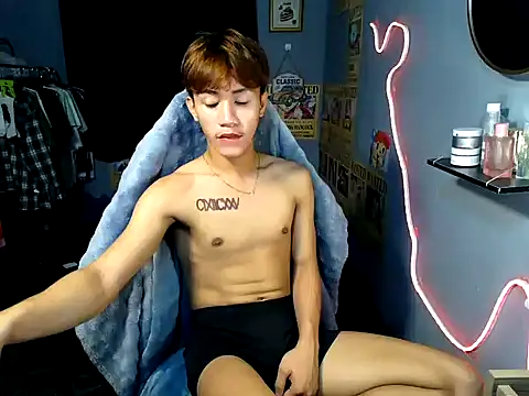 naughtyboyloy_0 webcam