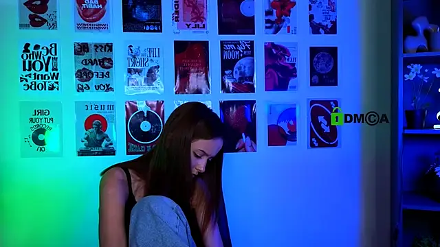 chloe_ley webcam