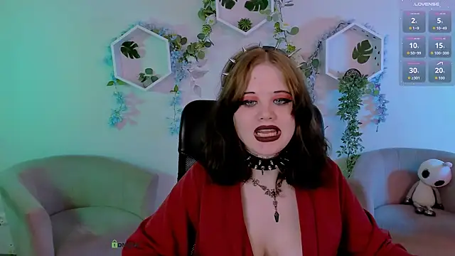nikki_kiss_ webcam