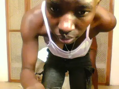 Goldy_petite webcam