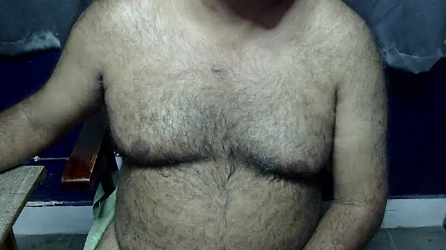 hairysubcub_70 (Ask my age) - Welcome To Daddy's Room. Make Daddy Cum.