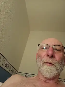 briochin live cam on StripChat