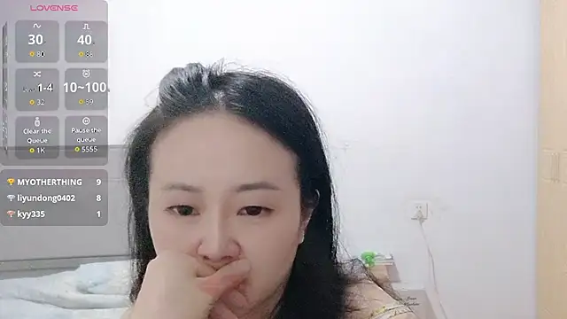 fanfan-FF live cam on StripChat