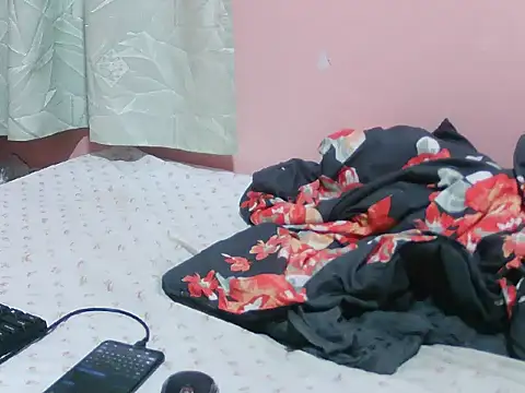 Sweetqueencum webcam