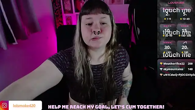 Bdsm_and_fries webcam