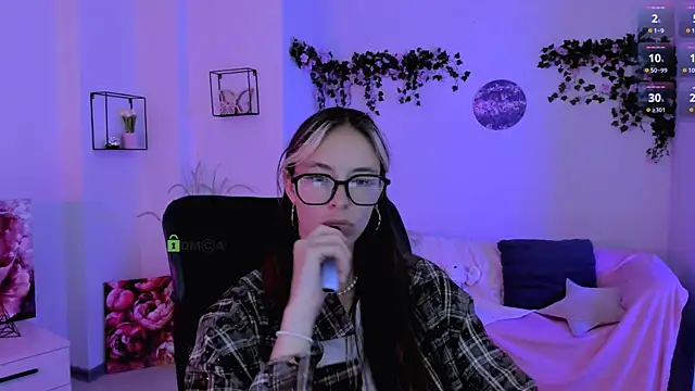 olivia_kit webcam