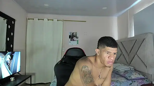 Toptony22 webcam