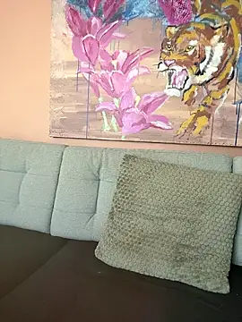 Mrs_Mr_007 webcam