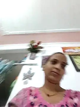 Sexy-Kajal2 webcam