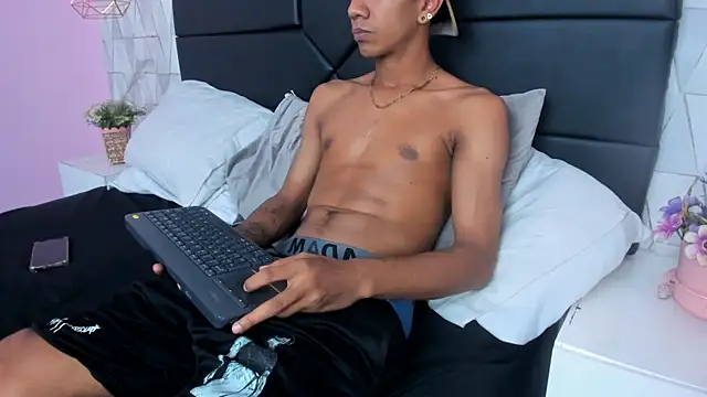 MarckThompsonn webcam