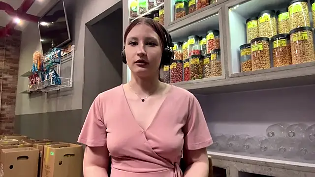 SuzanMoote live sex cam