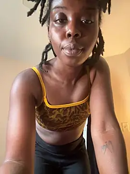 thechocolatepeach live sex cam