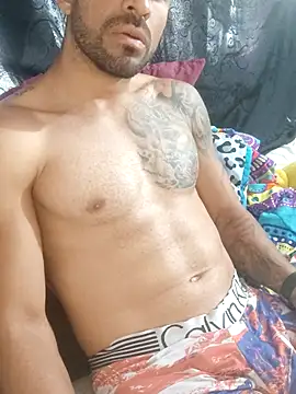 Alexsexygamer live cam on StripChat