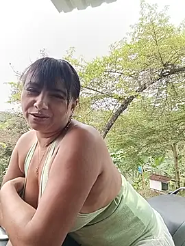 esmeralda_li webcam