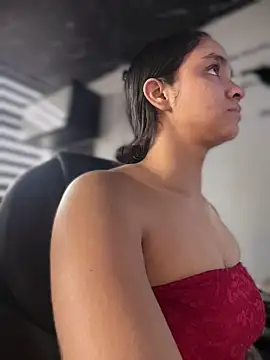 Isabella-Teen