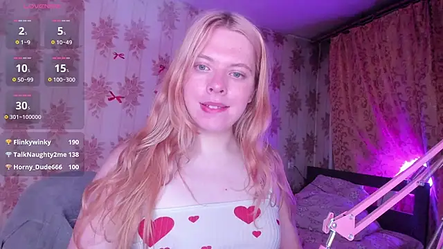 Cutie_Bambi webcam