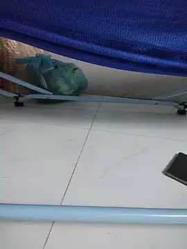 Chrysanta_sweet live cam on StripChat