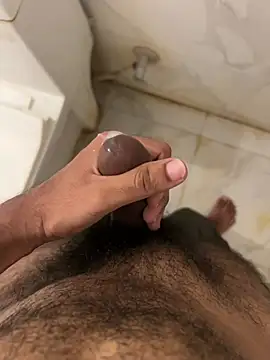 ALWAYSHORNYDADDY live cam on StripChat