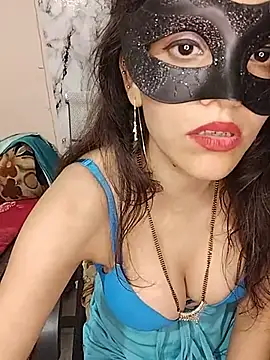 lovelyrosewifey webcam