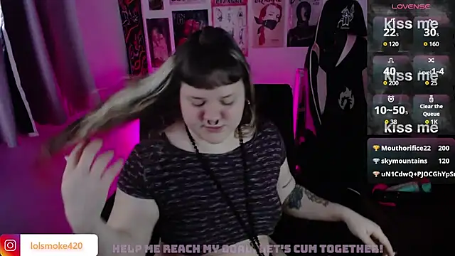 Bdsm_and_fries webcam