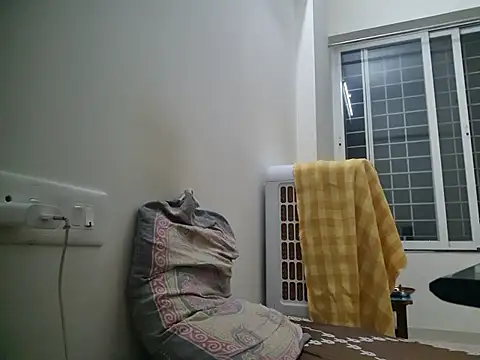young-hairy-jon webcam