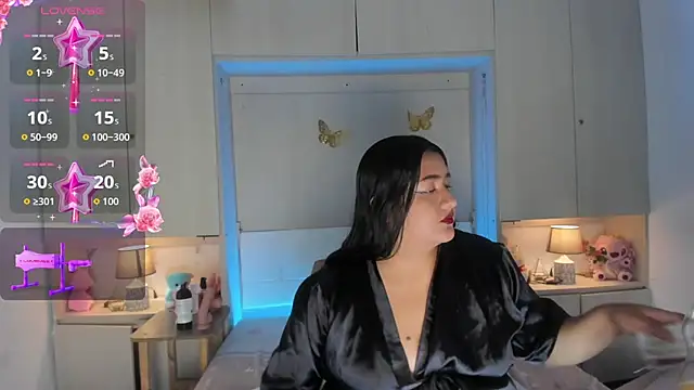 LilyWhitney webcam
