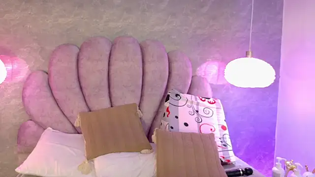 RenataPeach webcam