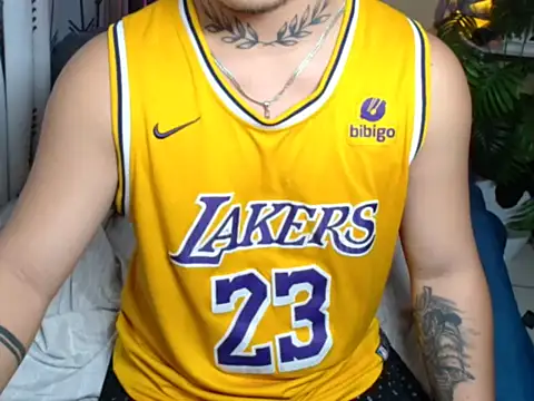 urhardfuckerasiandaddy (M young) - 😭🙏PLEASE HELP ME TO REACH MY GOAL🙏🥹
