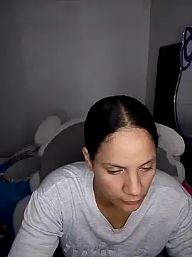 cieloo_777 webcam