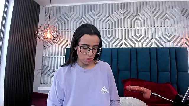 miaandaaron- (G young) - Control my toy x 5 min