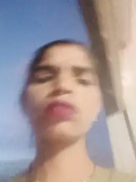 Cut_usha35 webcam