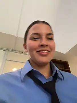 katerousee (F teen) - LET'S GO TO THE BATHROOM AND SQUIRT ME