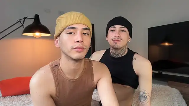 Noah_and_Steven live sex cam