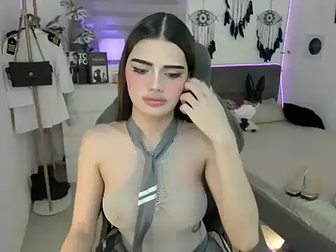 tstoni_talks webcam