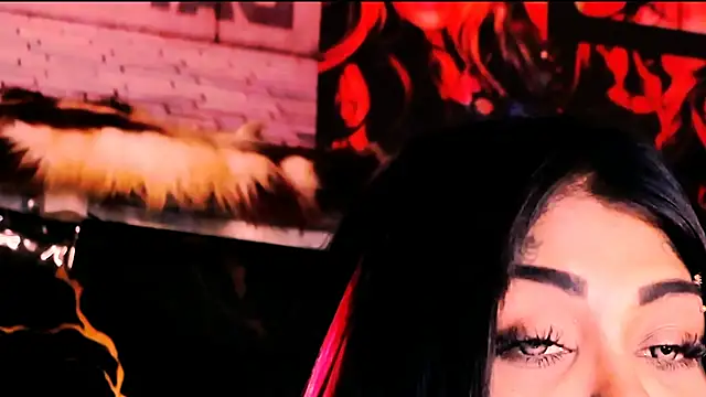 indian_dreamgirl webcam