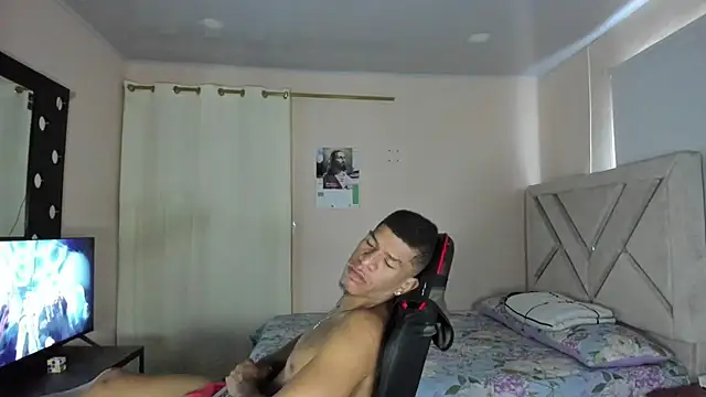 Toptony22 webcam